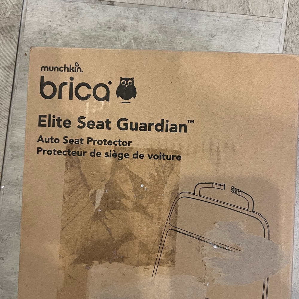 Munchkin Elite Seat Guardian Car Seat Protector